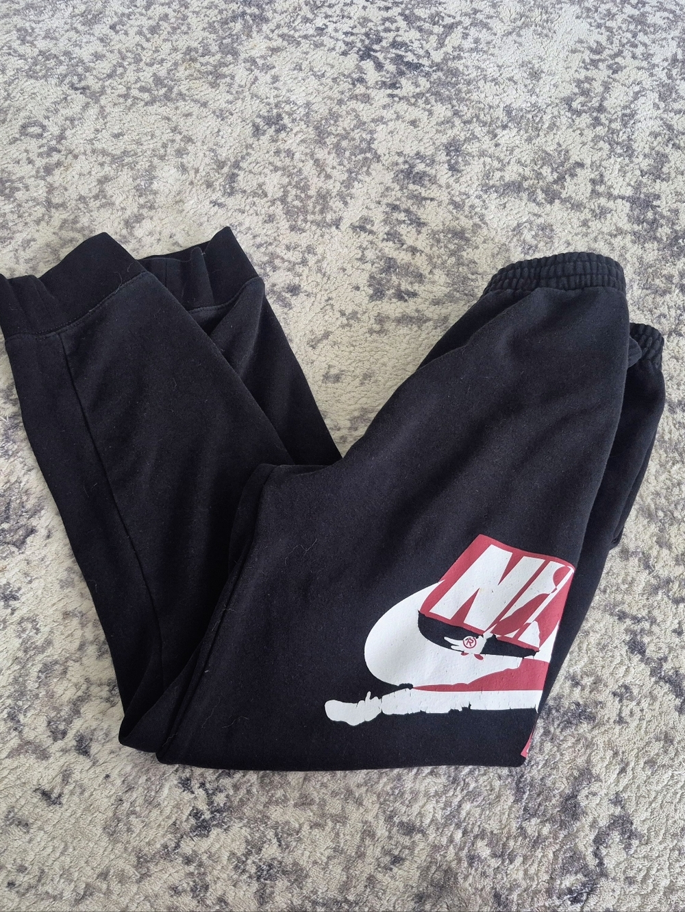 Nike Jordan black logo youth large sweatpants